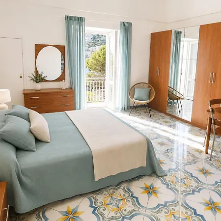 Apartment Maridea - Chiaia Di Luna *