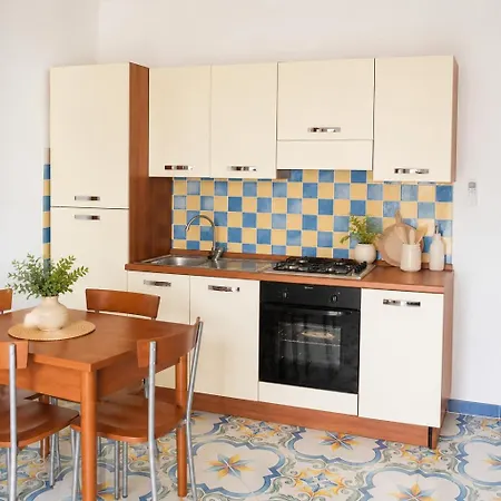 Maridea - Chiaia Di Luna Apartment *